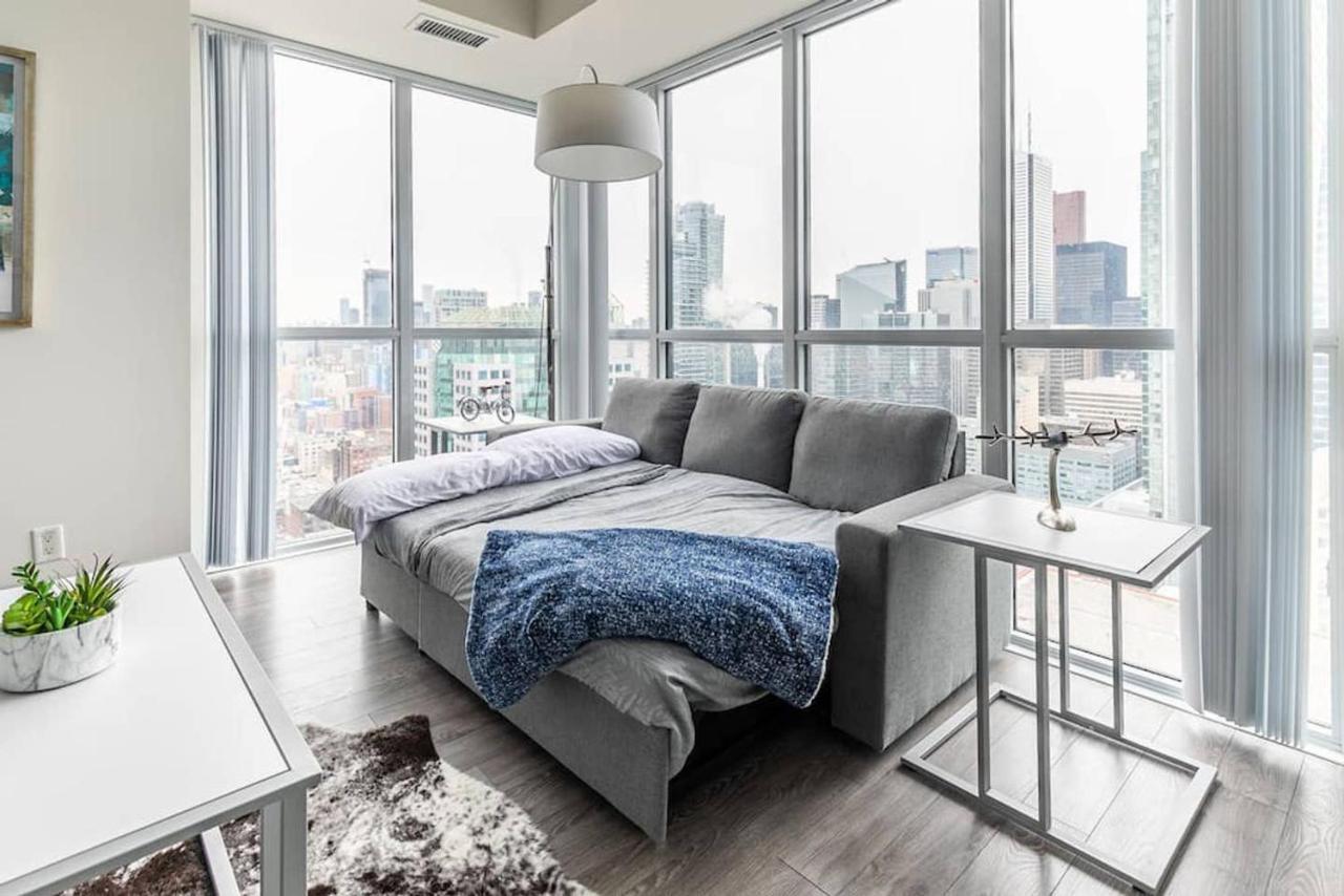 Stunning Views Of Downtown - Luxury High Rise With King Bed! Villa Торонто Екстериор снимка