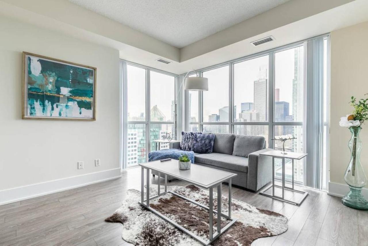 Stunning Views Of Downtown - Luxury High Rise With King Bed! Villa Торонто Екстериор снимка