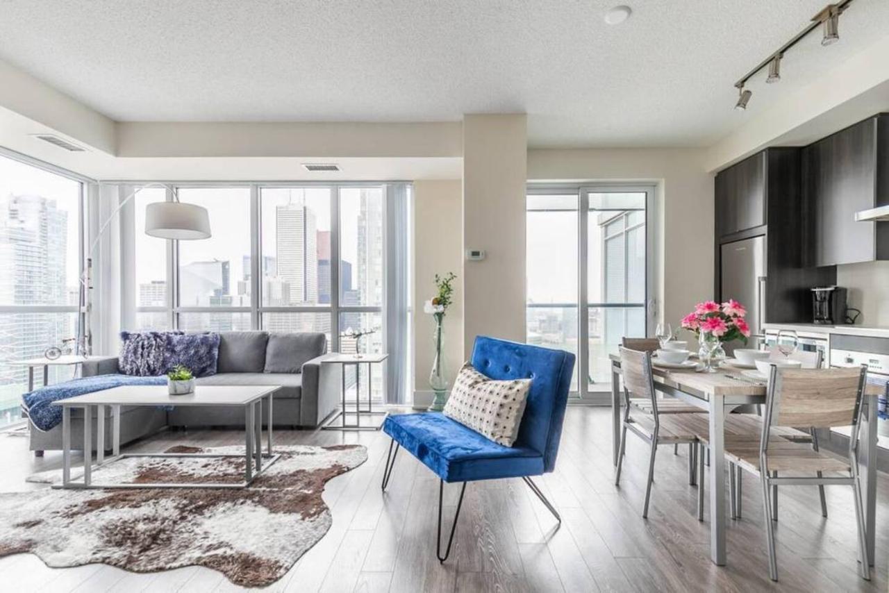 Stunning Views Of Downtown - Luxury High Rise With King Bed! Villa Торонто Екстериор снимка