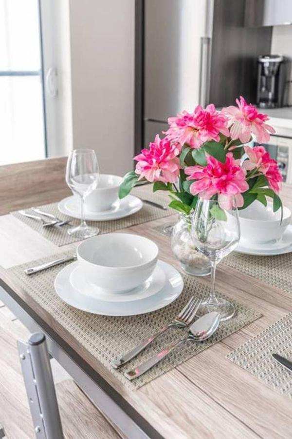 Stunning Views Of Downtown - Luxury High Rise With King Bed! Villa Торонто Екстериор снимка
